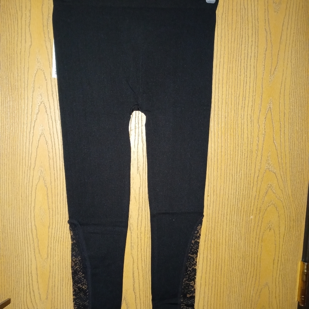 MORAL fiber Womens black leggings l/xl new A-14